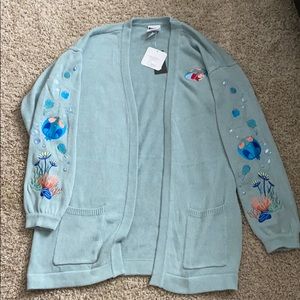 Hot Topic | Sweaters | Embroidered 